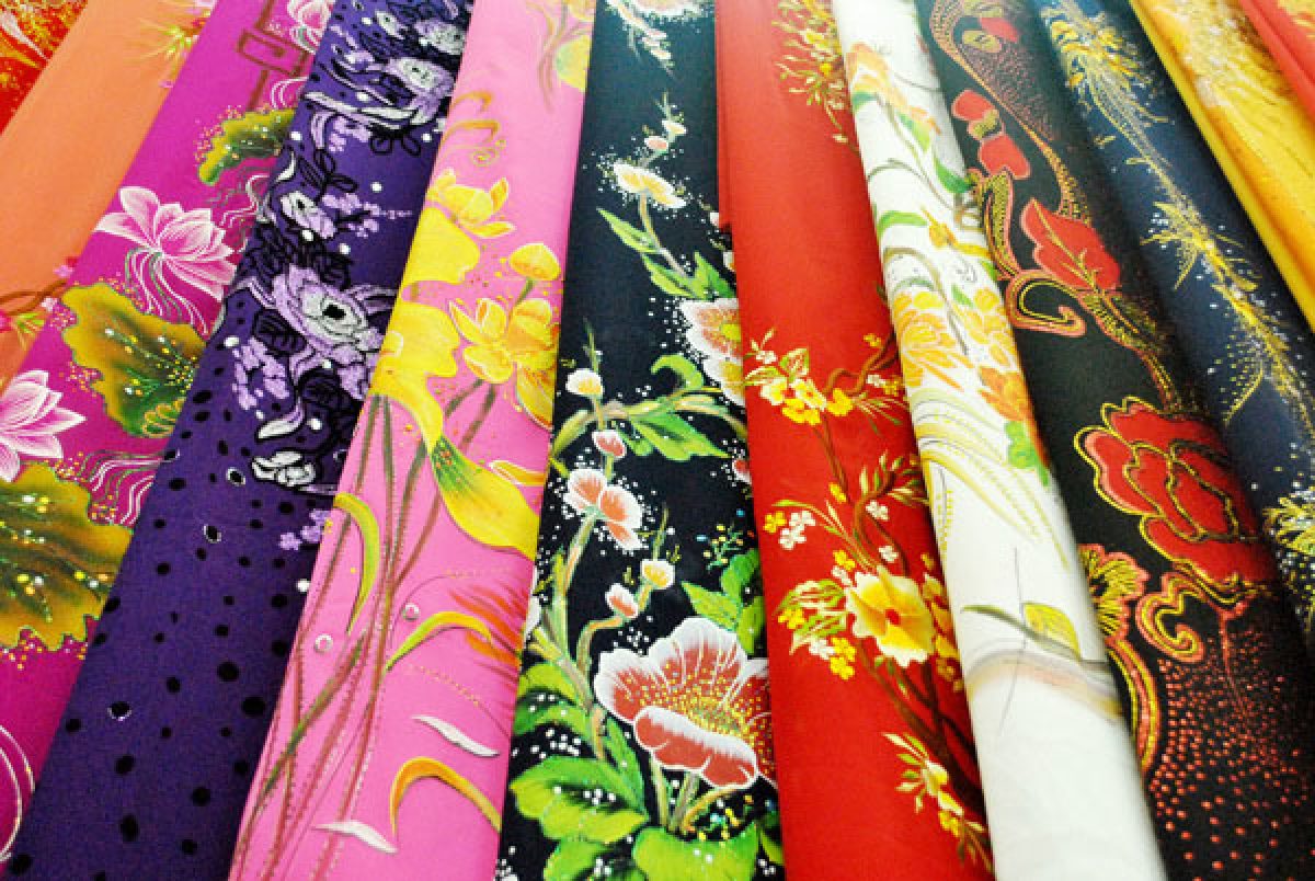Top 10 xưởng vải áo dài giá sỉ chất lượng nhất tại TP.HCM