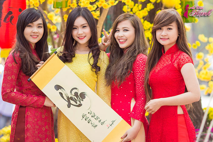 Áo dài chụp hình Tết 13